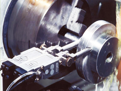 厚度量測(cè)裝置